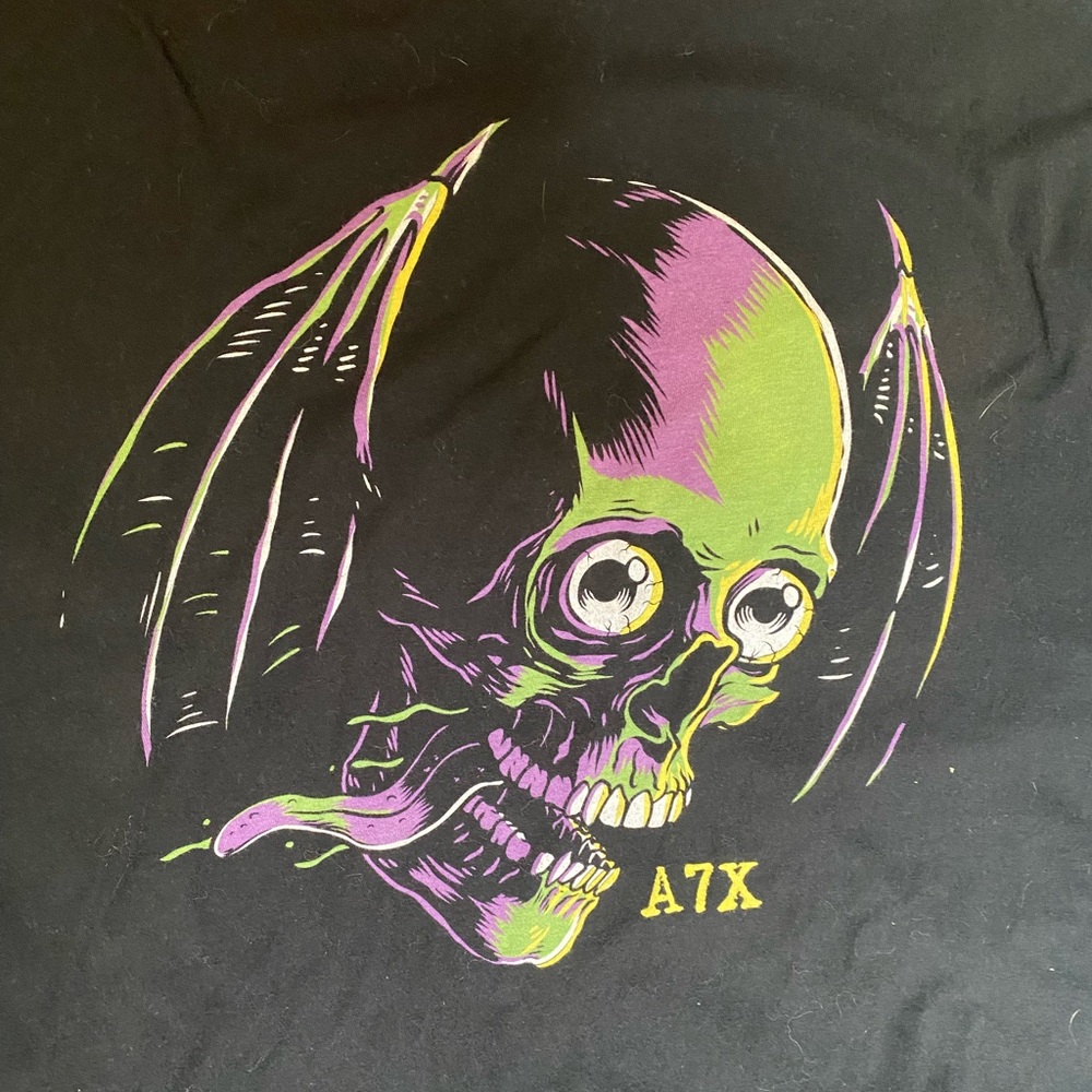Avenged Sevenfold Limited Edition XL Tshirt
